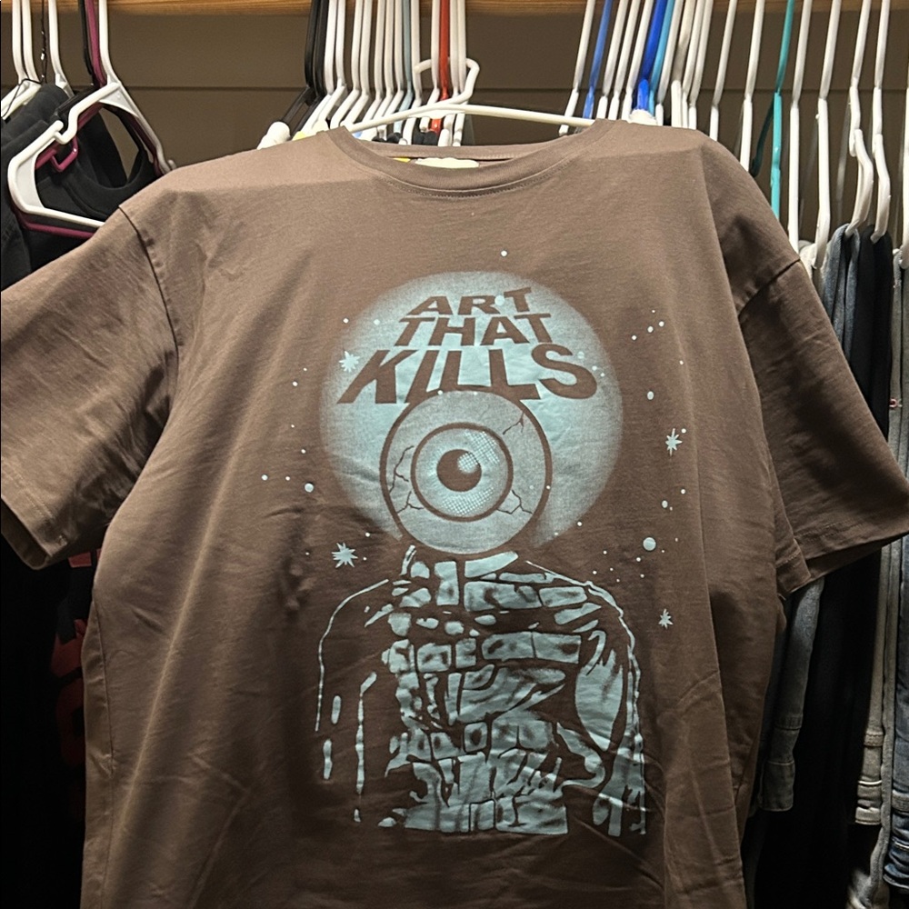 Gallery Brown T-Shirt with Artistic Eye Design
